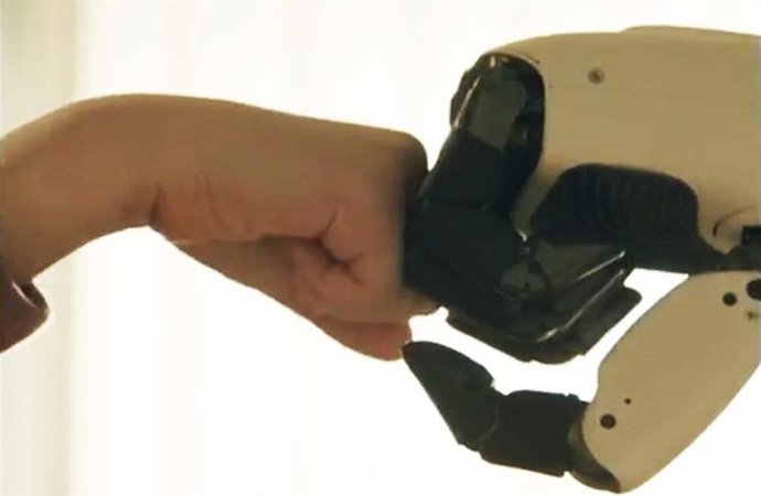 El nuevo robot doméstico LG CLOiD.