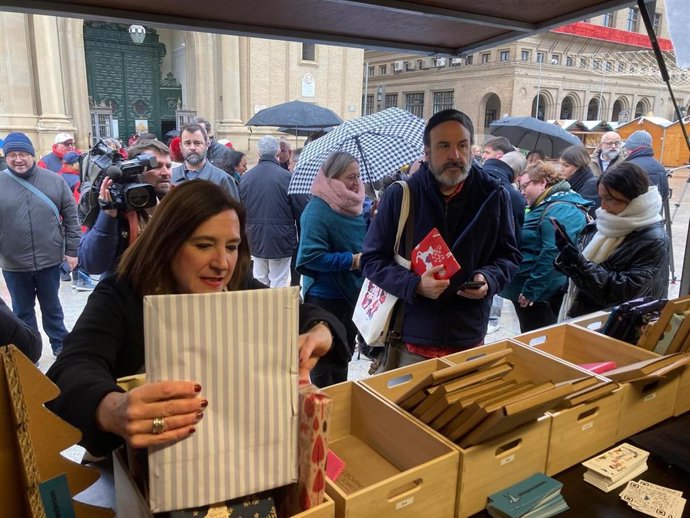 El Ayuntamiento invita a fomentar la lectura en Navidad con la iniciativa "Libros que Importan