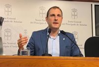 Pumares (Foro) ve "síntomas de descomposición" en el Gobierno tras lo ocurrido este viernes en la Junta General