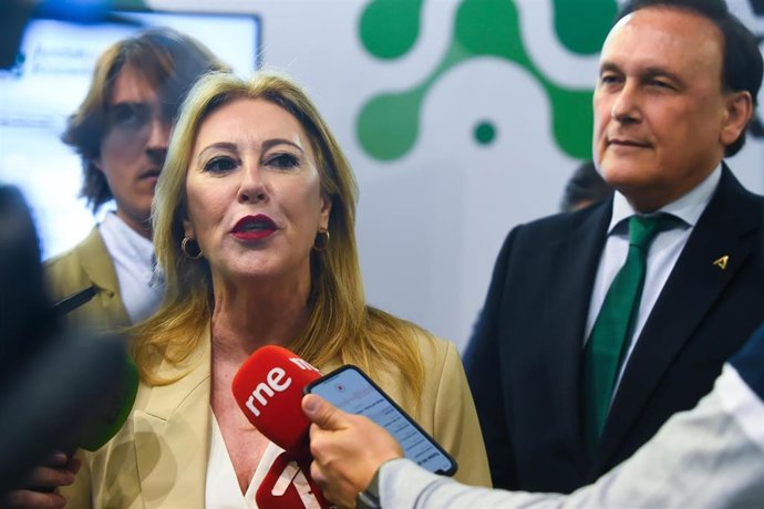 Archivo - La consejera de Economía, Hacienda y Fondos Europeos, Carolina España, en imagen de archivo.