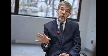 El PP apoya regularizar inmigrantes con trabajo y reprocha a Vox que quiera echarlos "sin explicar cómo"