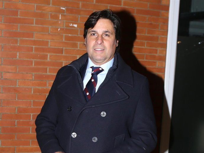 Francisco Rivera llega a la cena de Nochebuena con la familia de Lourdes Montes, a 24 de diciembre de 2025, en Sevilla (Andalucía).