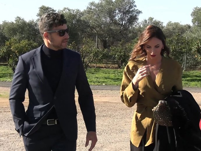 Guillermo e Irene Rosales disfrutan de una comida