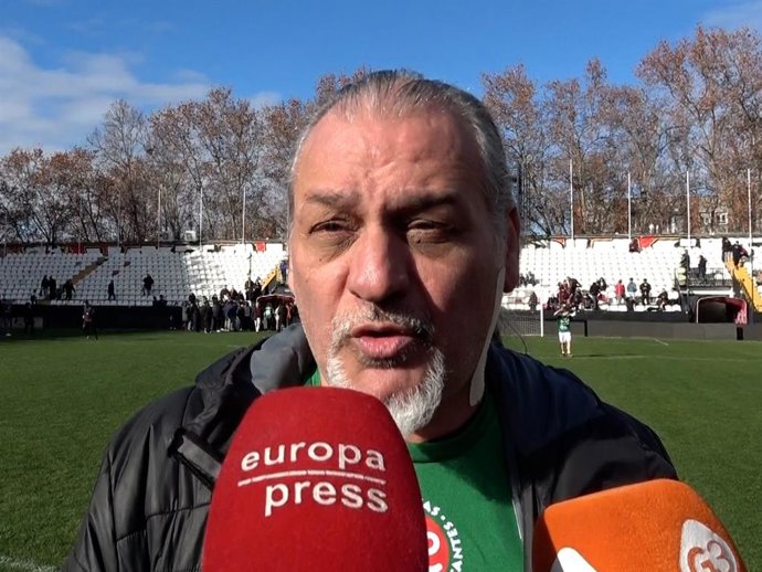 Dioni del grupo 'Camela'