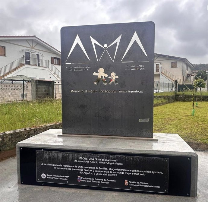 Afectados por las sentencias de derribo lamentan el "abismo entre lo prometido y lo hecho" por el Gobierno regional