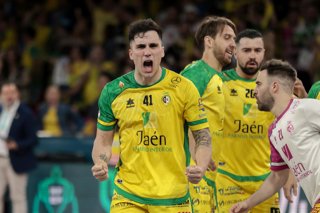 Archivo - May 18, 2024, Seville, Spain: SEVILLE, SPAIN - MAY 18: Mati Rosa of Jaen FS celebrate a goal during the Futsal King's Cup Semifinals match between Jaen FS and Jimbee Cartagena Costa Calida at Palacio Municipal San Pablo on May 18, 2024 in Sevill