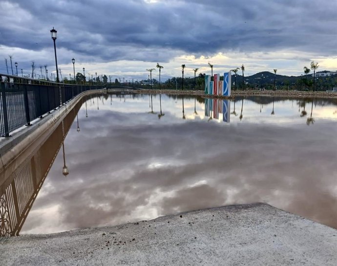 Zonas anegadas tras las lluvias en Mijas (Málaga)