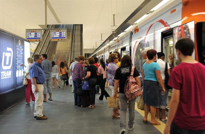Archivo - El TRAM d'Alacant. 