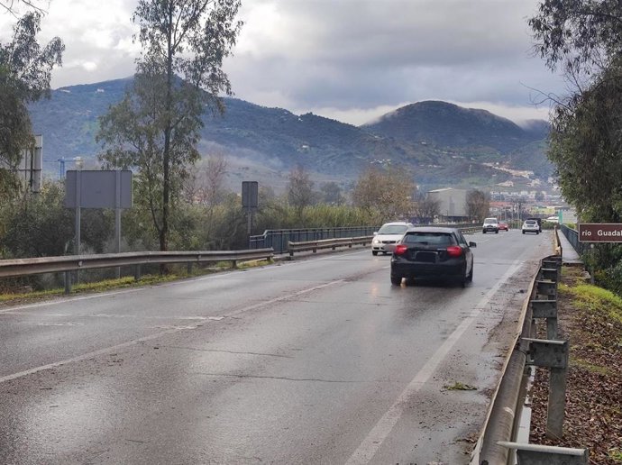 Carretera A-7057 a su paso por Cártama