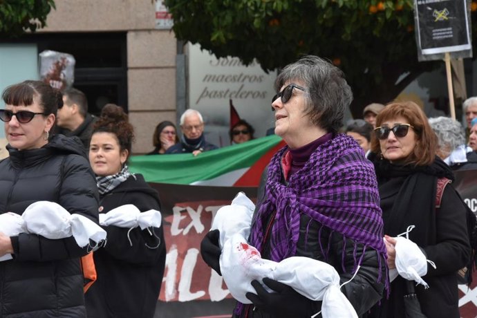 Los manifestantes se han concentrado en Mérida para mostrarse en contra del asesinato de miles de niñas y niños palestinos