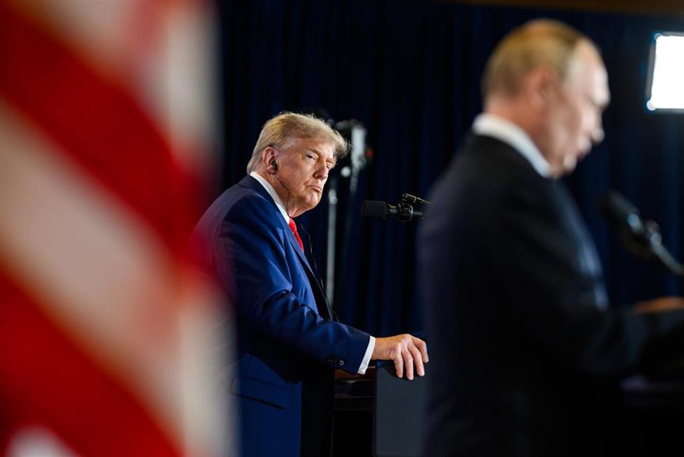 Archivo - Donald Trump y Vladimir Putin 