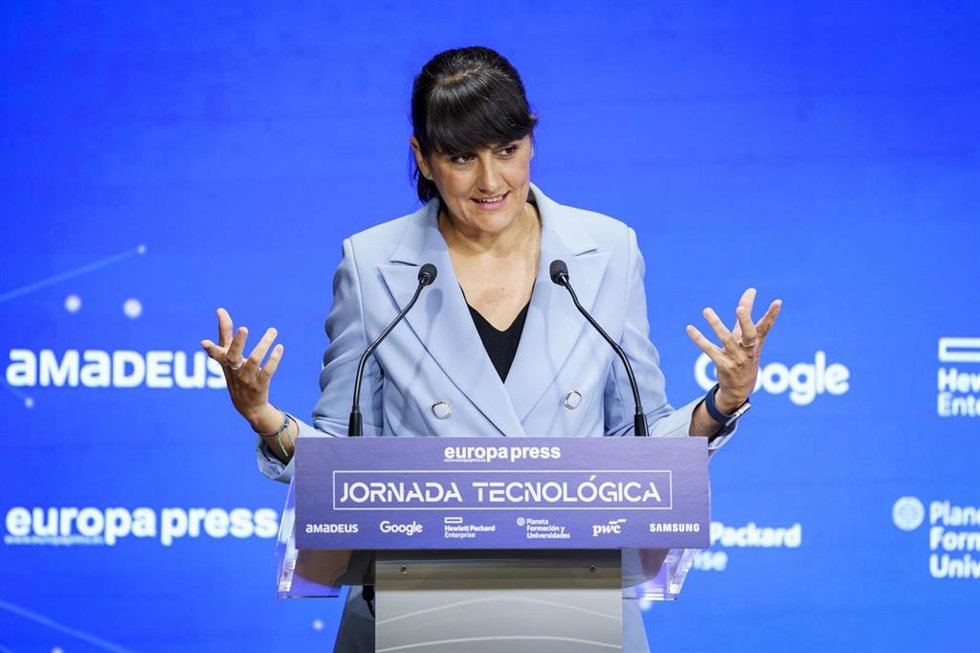 Archivo - La Secretaria de Estado de Digitalización e Inteligencia Artificial, Ministerio para la Transformación Digital y de la Función Pública, María González Veracruz, durante una jornada tecnológica de Europa Press, a 13 de mayo de 2025, en Madrid (