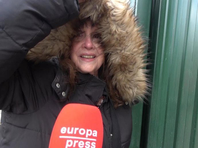 Fedra Lorente, arropada por su hija estas Navidades mientras lidia con la ruina económica que le dejó su marido