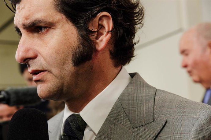 Archivo - El torero Morante de la Puebla durante la entrega de la 55ª edición de los premios 'Oreja de Oro' y 'Hierro de Oro', en la Plaza de Toros de las Ventas, a 7 de marzo de 2023, en Madrid (España). Los galardonados, el diestro Morante de la Puebla 