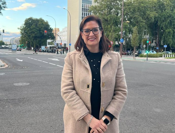 La vicesecretaria de Educación y Sanidad del PP de Sevilla, Gloria Guillén.