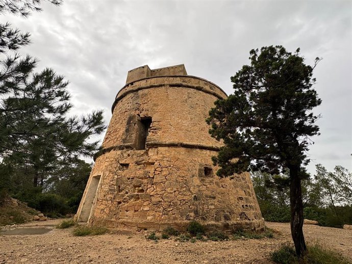 Archivo - Torre de Portinatx, Ibiza