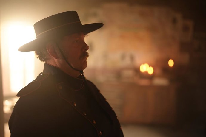 Archivo - La serie de El Zorro con Jean Dujardin como protagonistallega a AMC+