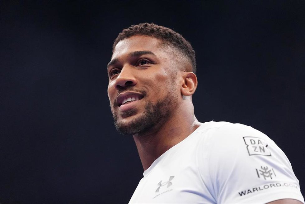 Archivo - El boxeador británico Anthony Joshua, durante un combate.