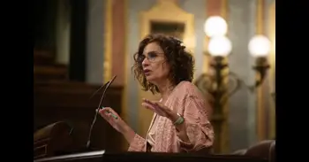 Mayor control a pagos por Bizum, subida al diésel e incentivos al vehículo eléctrico, medidas fiscales de 2026