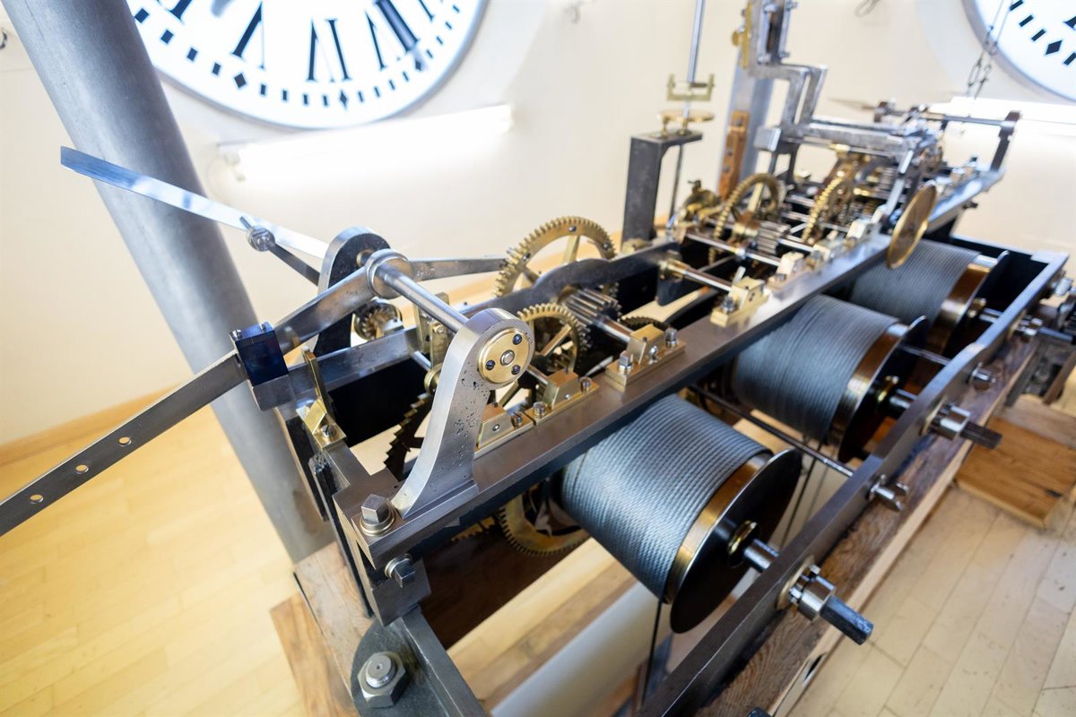 Caras nuevas y rostros conocidos para el público presentarán mañana las Campanadas 2025-2026 en las televisiones