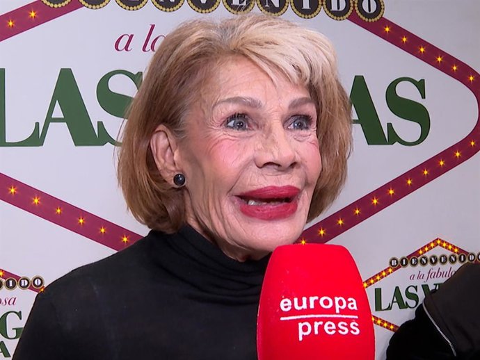 Rosa Valenty sale en defensa de Fedra Lorente y le manda un mensaje de ánimo en uno de sus momentos más duros