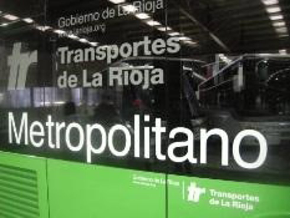 Archivo -  transporte metropolitano
