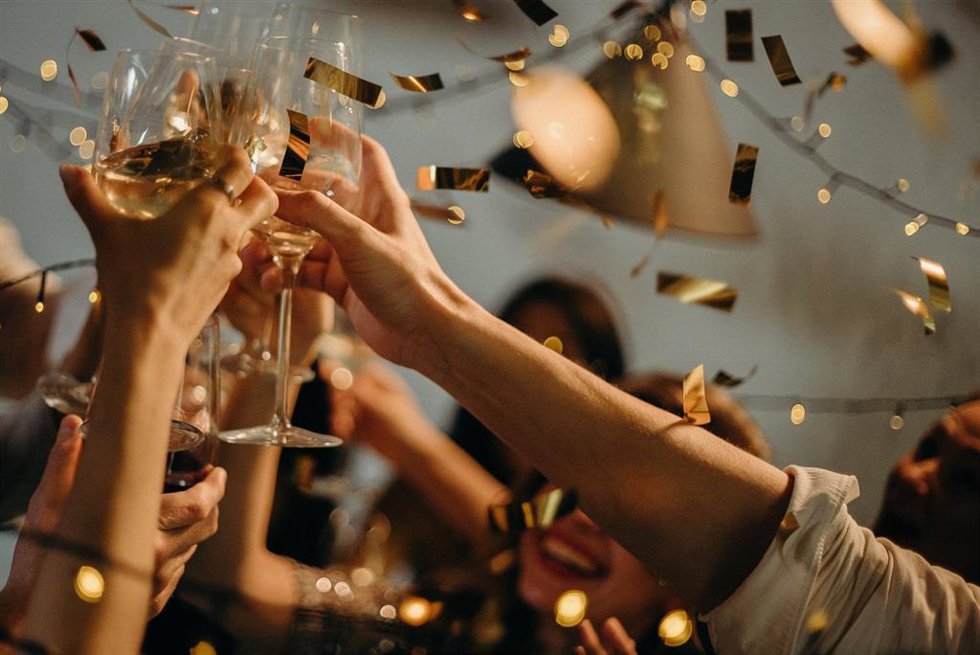 Archivo - Consumo recuerda que las entradas de cotillones o fiestas deben llevar el CIF y la razón social de la empresa organizadora.