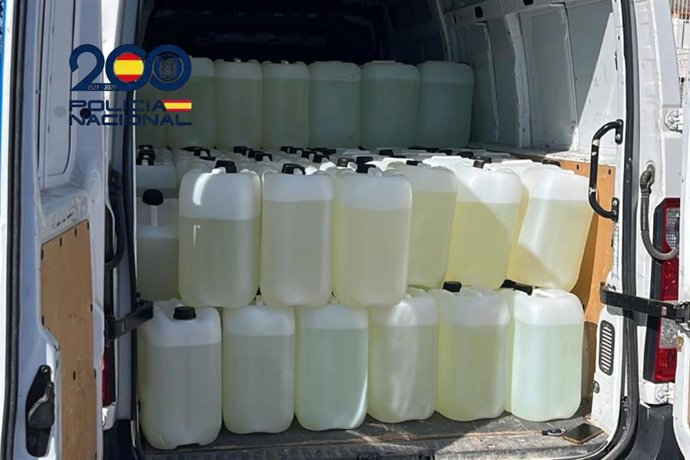 Garrafas con combustible intervenidas en El Puerto.