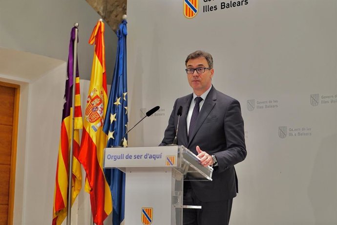 El portavoz del Govern, Antoni Costa, en la rueda de prensa posterior al Consell de Govern