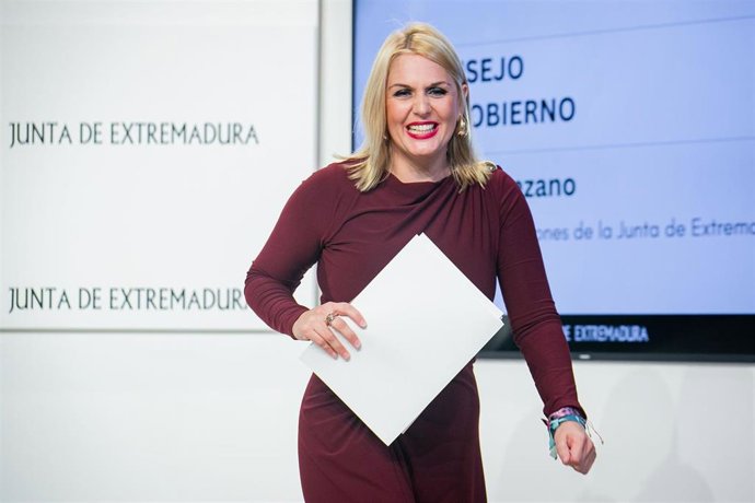 La portavoz de la Junta en funciones, Elena Manzano