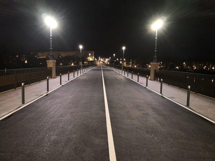 Archivo - Puente de Piedra de Logroño