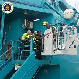 Desembarque de pasajeros en Tarifa