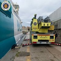 El ferry averiado en Tarifa (Cádiz) abandona la bocana del Puerto, que vuelve a la normalidad en la línea con Tánger
