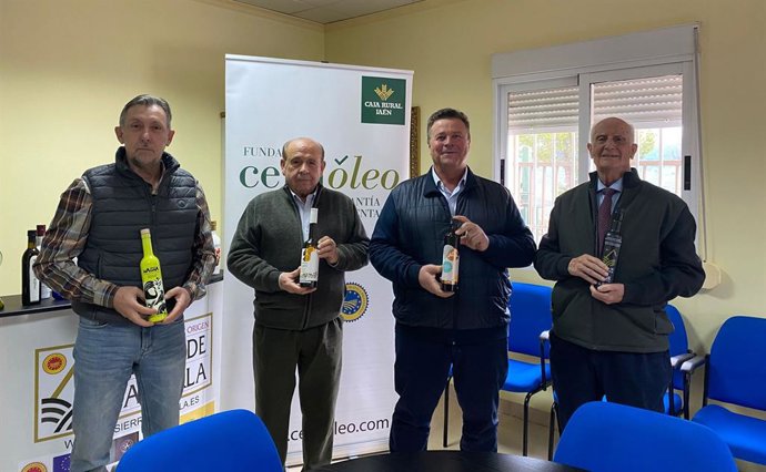 Integrantes del patronato de la Fundación Certióleo