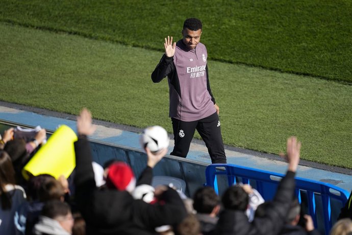 Kylian Mbappe durante o dia de treinamento de Natal do Real Madrid no estádio Alfredo Di Stefano em 30 de dezembro de 2025, em Valdebebas, Madri, Espanha.