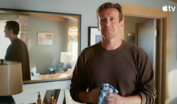A Jason Segel le cuesta despedirse de su hija en el tráiler de la temporada 3 de Terapia sin filtro