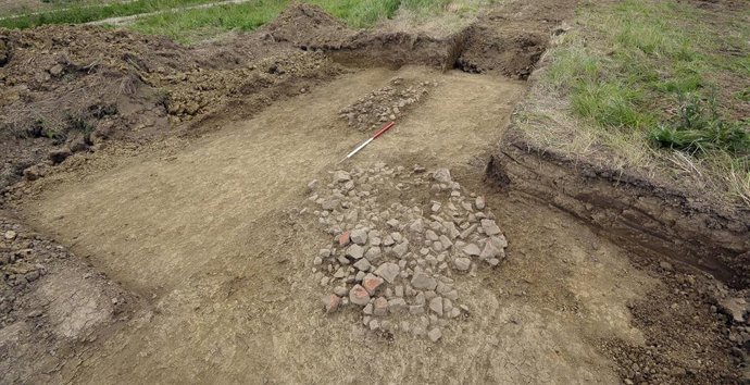 Vista general de las estructuras neolíticas documentadas por Encarnación Regalado en 2014 en el yacimiento de Landaluce, en Sopela