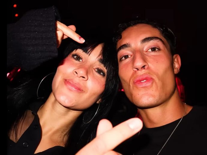 Archivo - Aitana y Plex en Youtube