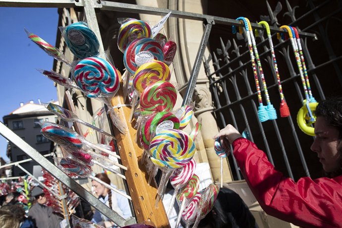 Archivo - Mercadillo de San Blas.