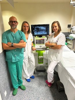 Parte del personal de la Unidad de Urología del HUCA.