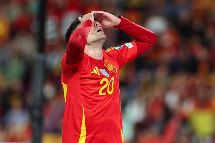 Archivo - El jugador de la selección española Pedri.