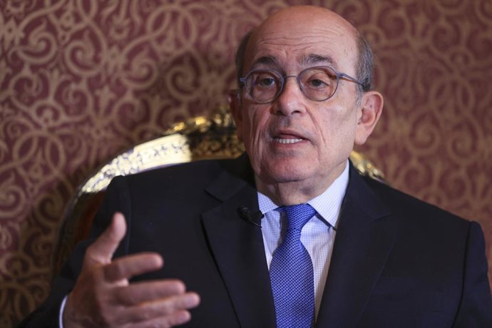 Canciller ratifica que no se permitirá el ingreso de migrantes irregulares por las fronteras Entrevista al canciller del Perú Hugo de Zela.