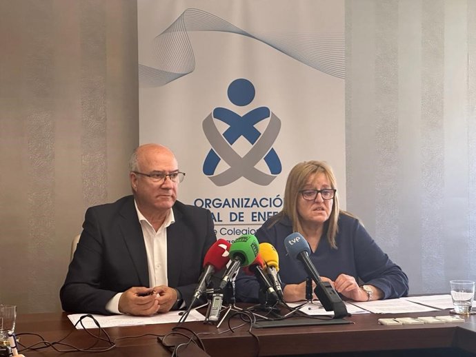 Archivo - El  presidente del Colegio de Enfermería de Castilla y León, Enrique Ruiz, en una imagen de archivo.