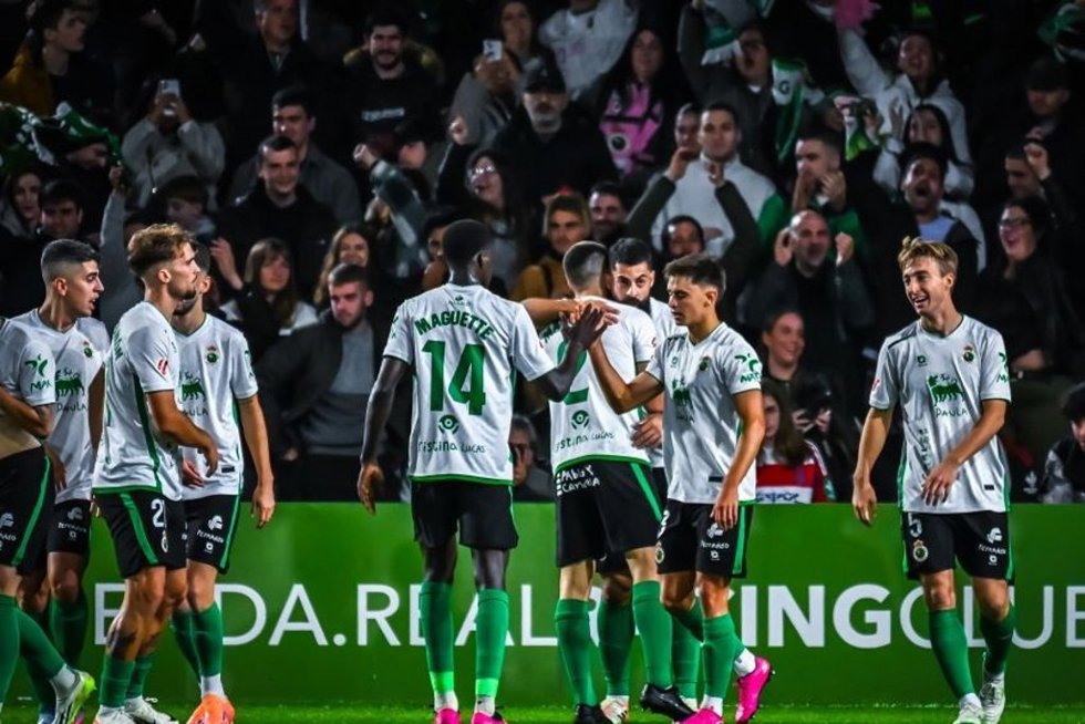 Archivo - Racing de Santander - Granada