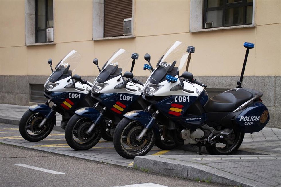 Archivo - Motocicletas de Policía Nacional en Valladolid.