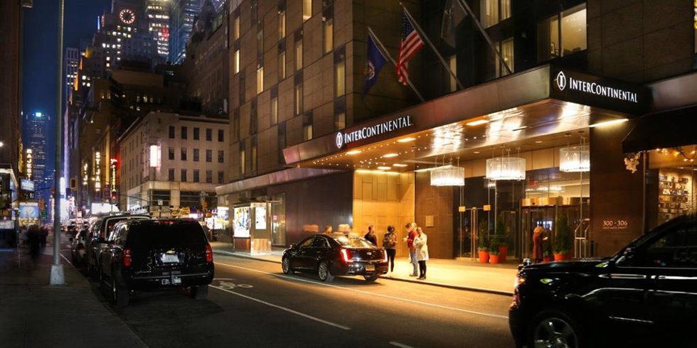 Mazabi y Panghea Capital Partners entran en Nueva York con una inversión en un hotel de Times Square asesorados por White Bridge Capital.