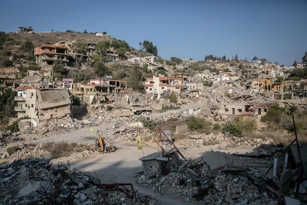 Archivo - Destrucción en la ciudad libanesa de Odaisé a causa de la ofensiva de Israel contra Líbano (archivo)