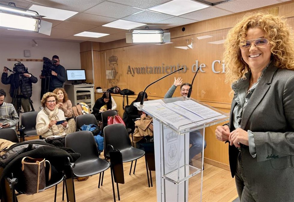 La concejal de Festejos, Mar Sánchez, presenta las novedades y sorpresas de la 'Cabalgata de los Reyes Magos'.