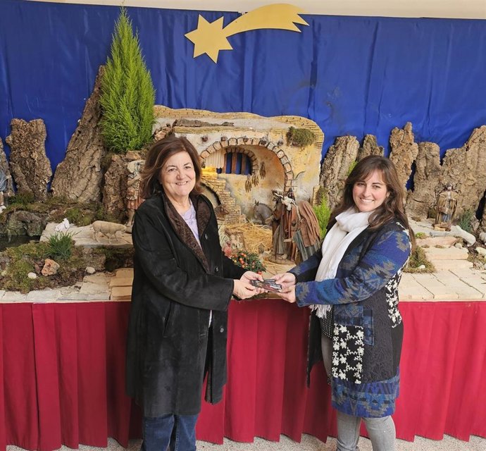 La UCAM entrega a Cáritas la recaudación de su concierto solidario 'Los payasos de la tele'