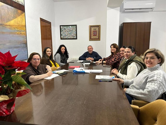 Reunión con el alcalde de Villatorres, Diego Calles